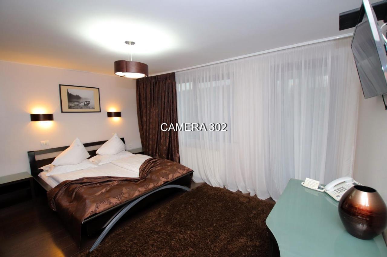Complex Cochet Hotel Busteni Exterior photo